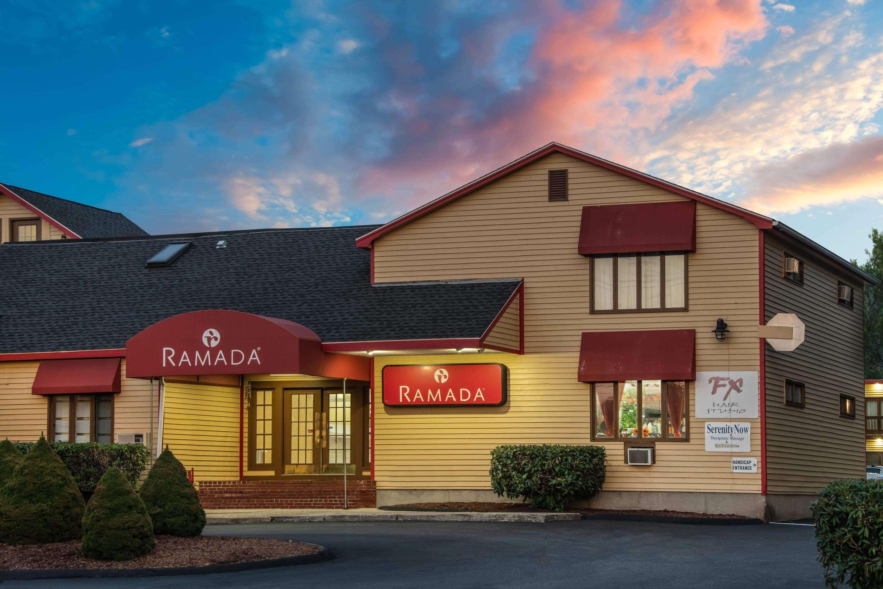 Ramada By Wyndham Groton Mystic Hotel Exterior photo